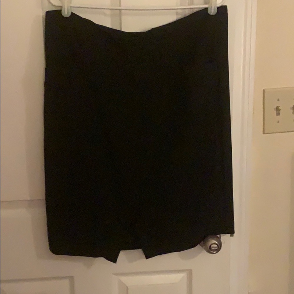 Black pencil skirt